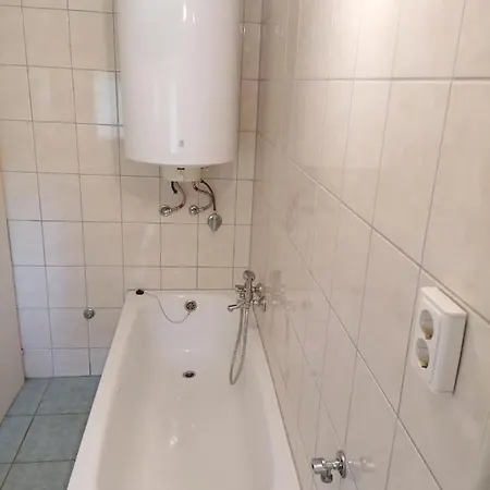 Kesudiofa Vendeghaz Gasthof Tiszabábolna